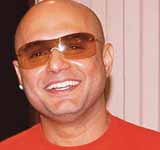 Ali Azmat